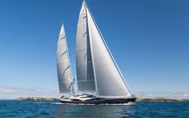 TWIZZLE - sailing yacht for week charter