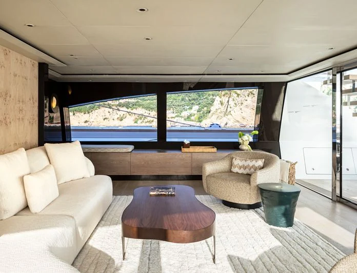 TWIZZLE - photo 2, TWIZZLE yacht charter