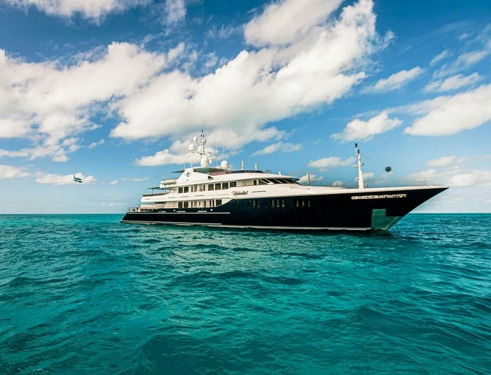 UNBRIDLED - photo 1, UNBRIDLED yacht charter