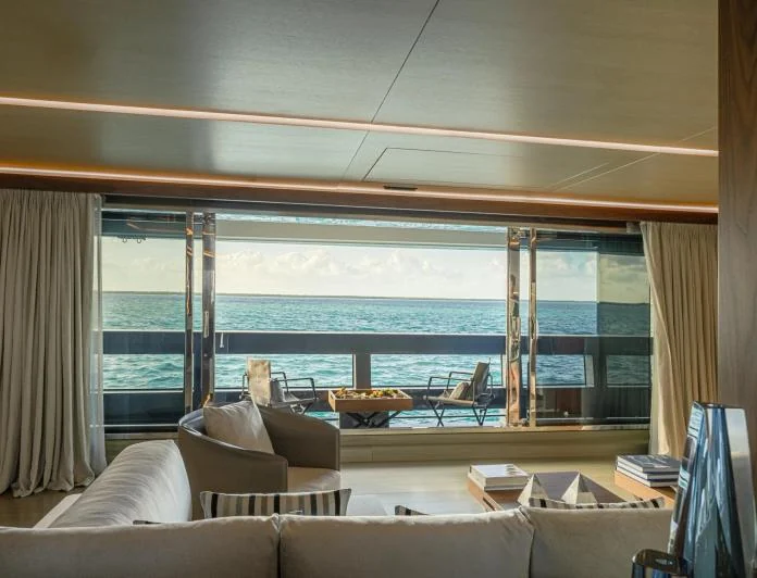 UTOPIA IV - photo 5, UTOPIA IV yacht charter