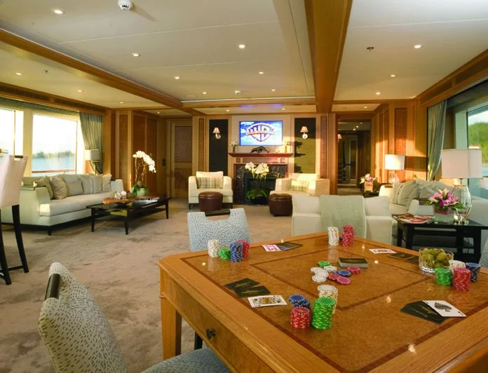 UTOPIA - photo 3, UTOPIA yacht charter