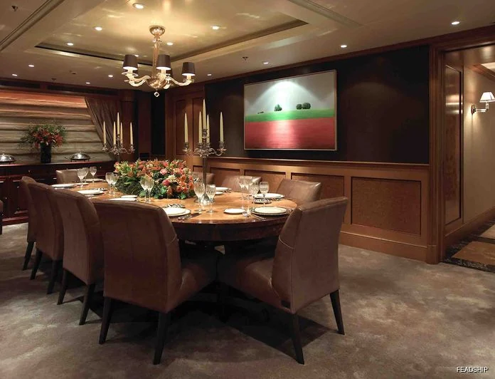 UTOPIA - photo 5, UTOPIA yacht charter