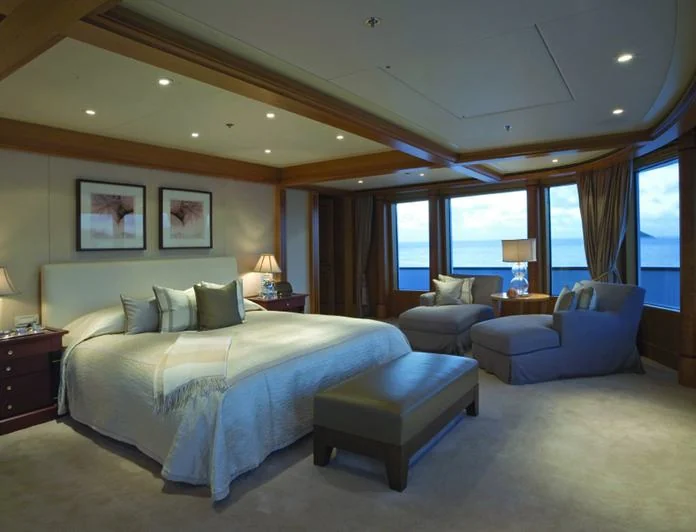 UTOPIA - photo 7, UTOPIA yacht charter