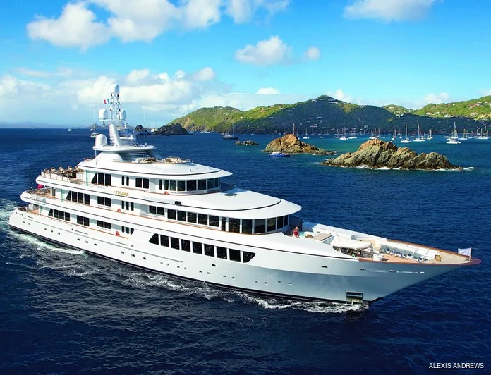 UTOPIA - photo 13, UTOPIA yacht charter