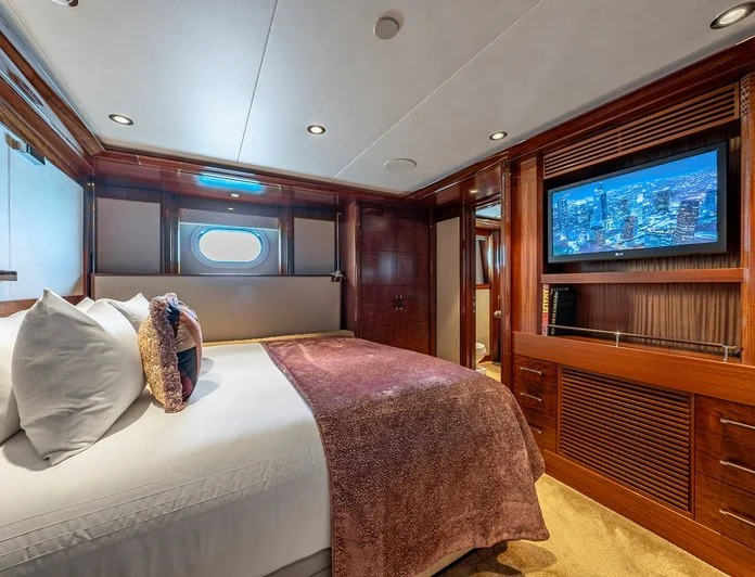 VALINOR - photo 13, VALINOR yacht charter