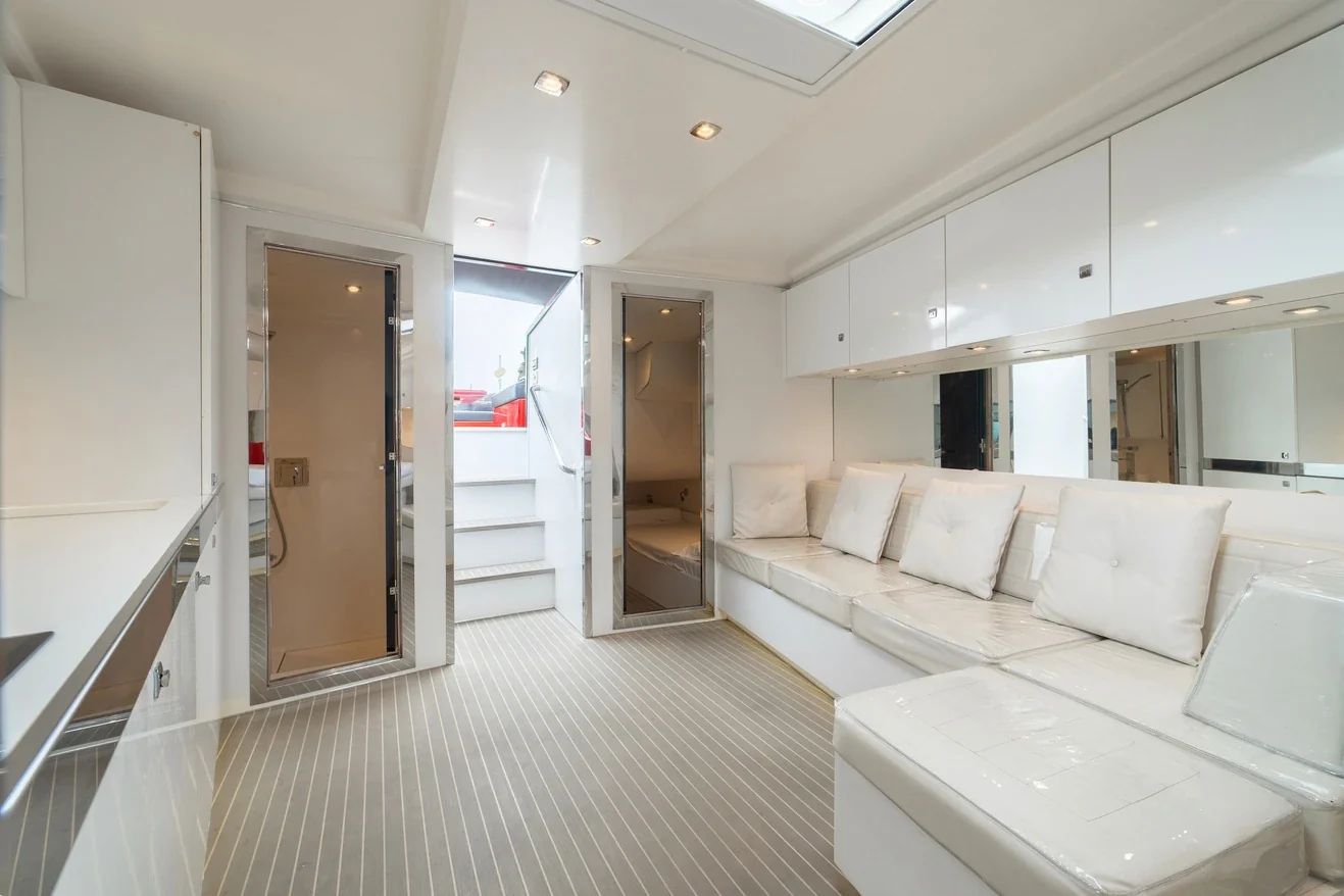 VanDutch 55 - photo 11 yacht charter Cannes