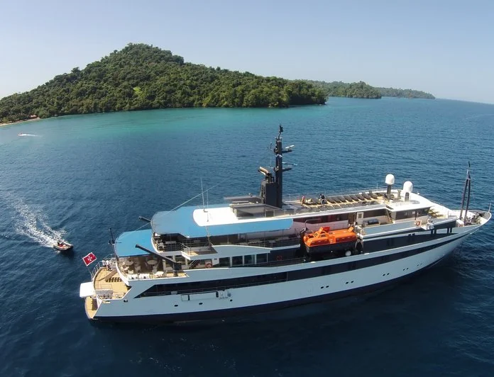 VARIETY VOYAGER - photo 1, VARIETY VOYAGER yacht charter