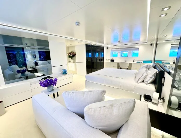 VERTIGO - photo 4, VERTIGO yacht charter