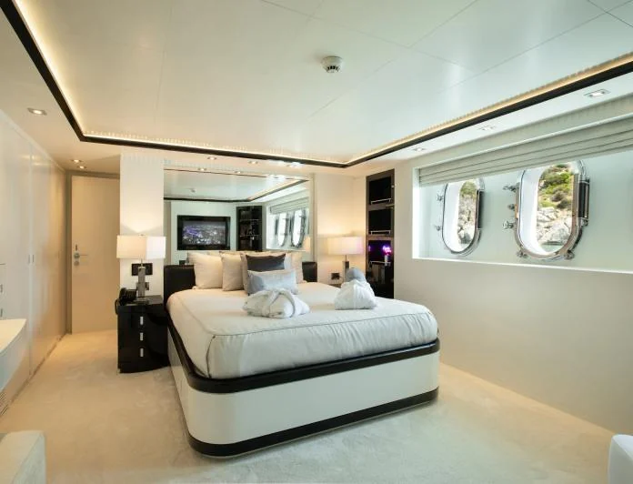VERTIGO - photo 6, VERTIGO yacht charter