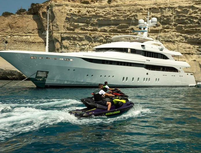 VERTIGO - photo 13, VERTIGO yacht charter