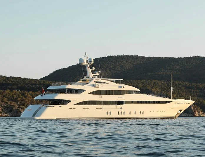 VERTIGO - photo 15, VERTIGO yacht charter