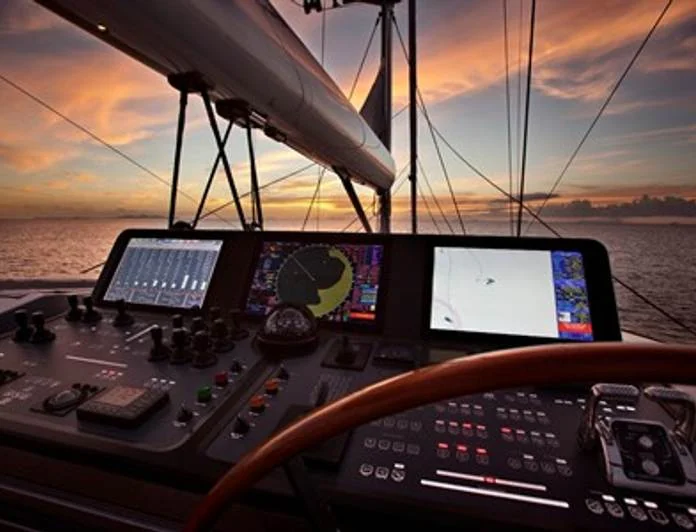 VERTIGO - photo 14, VERTIGO yacht charter