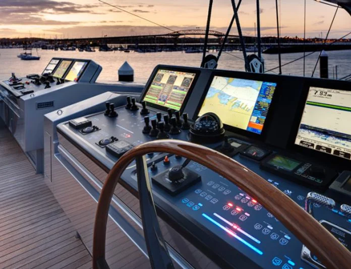 VERTIGO - photo 15, VERTIGO yacht charter