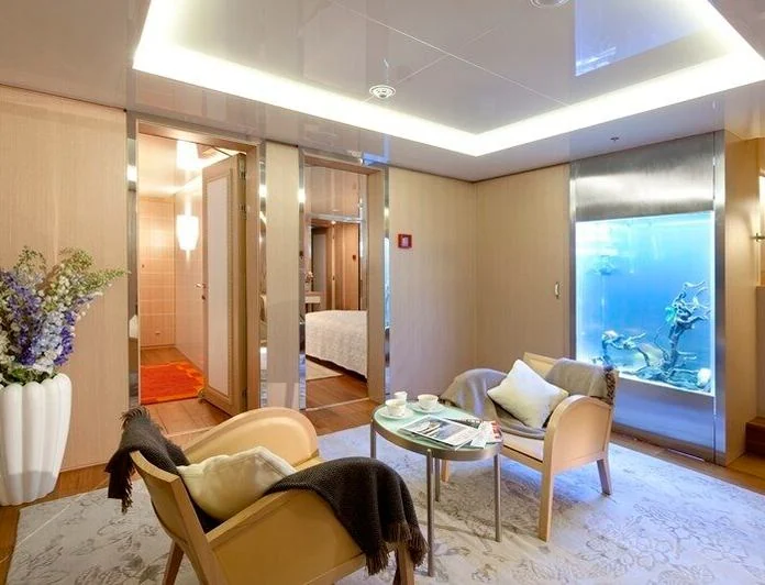 VICKY - photo 6, VICKY yacht charter