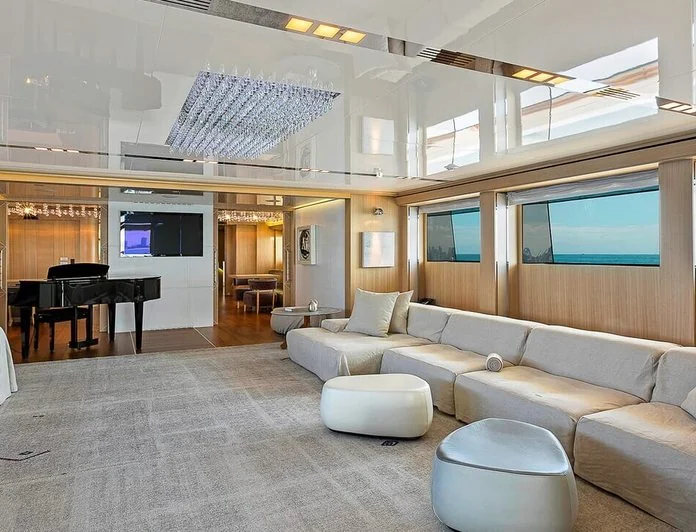 VICKY - photo 16, VICKY yacht charter