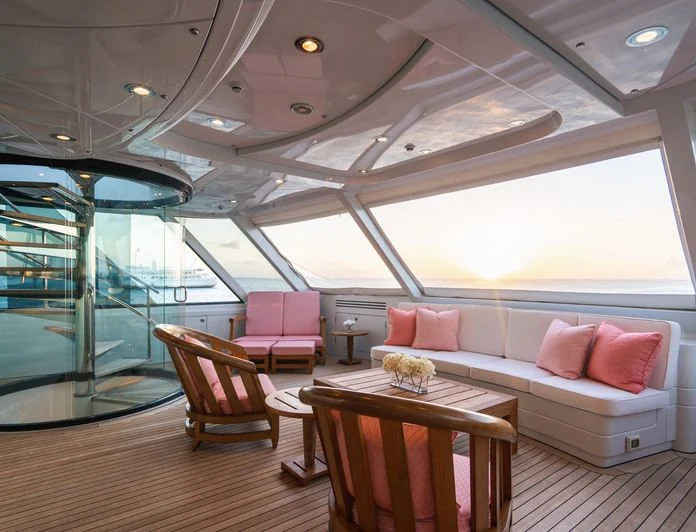 VICTORIA DEL MAR - photo 14, VICTORIA DEL MAR yacht charter