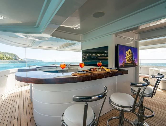 VICTORIA DEL MAR - photo 17, VICTORIA DEL MAR yacht charter