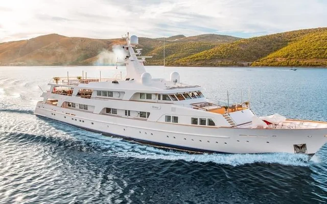 VICTORY - superyacht for week charter