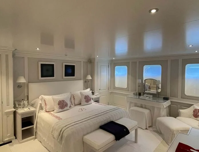 VIRGINIAN - photo 4, VIRGINIAN yacht charter