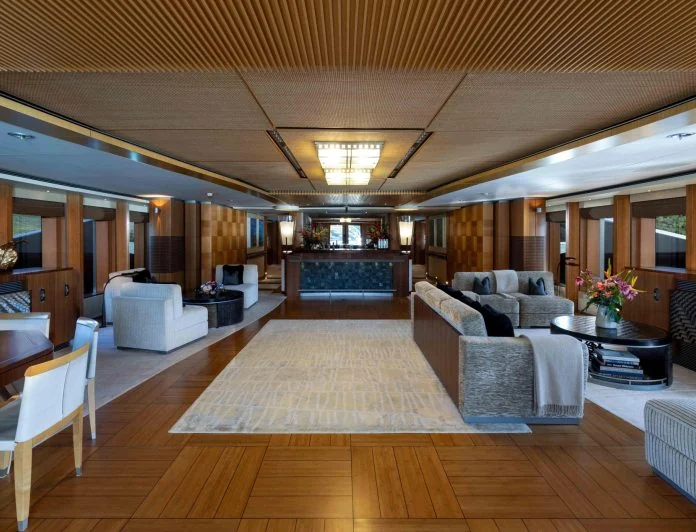 WHEELS - photo 2, WHEELS yacht charter