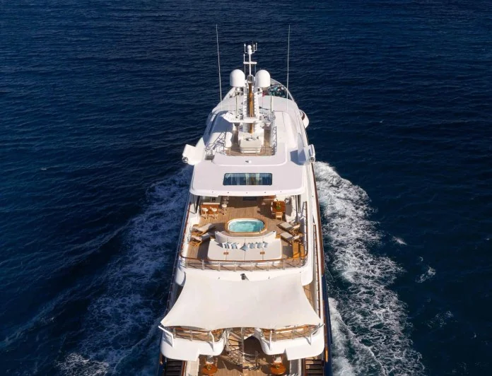 WHEELS - photo 13, WHEELS yacht charter