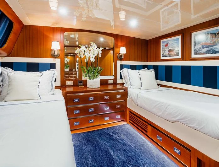 WIND OF FORTUNE - photo 10, WIND OF FORTUNE yacht charter