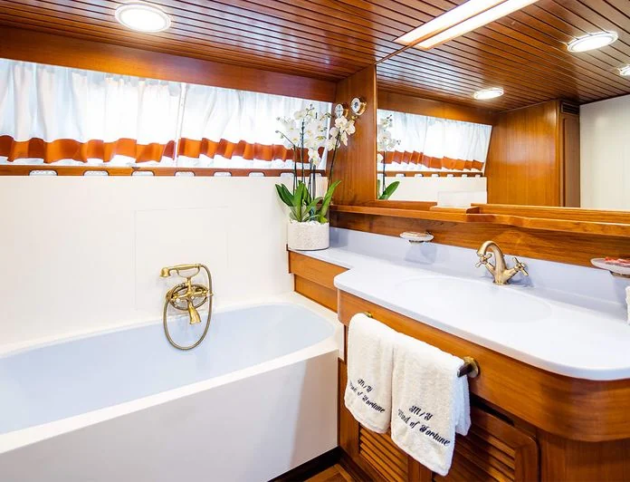 WIND OF FORTUNE - photo 12, WIND OF FORTUNE yacht charter