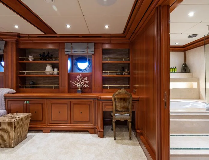 YAZZ - photo 8, YAZZ yacht charter
