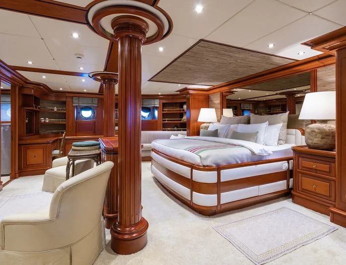 YAZZ - photo 9, YAZZ yacht charter