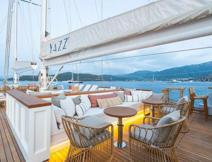 YAZZ - photo 20, YAZZ yacht charter