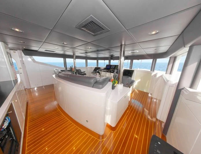 YCM FIFTY - photo 10, YCM FIFTY yacht charter