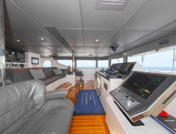YCM FIFTY - photo 11, YCM FIFTY yacht charter