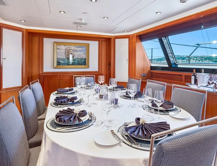 ZENJI - photo 4, ZENJI yacht charter