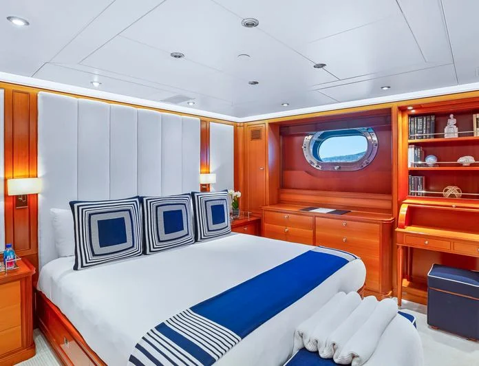 ZENJI - photo 9, ZENJI yacht charter